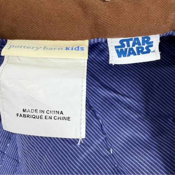 Pottery Barn Kids Star Wars Darth Vader and Stormtrooper Twin Quilt - Picture 13 of 16